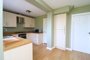 Photo 10- click for photo gallery